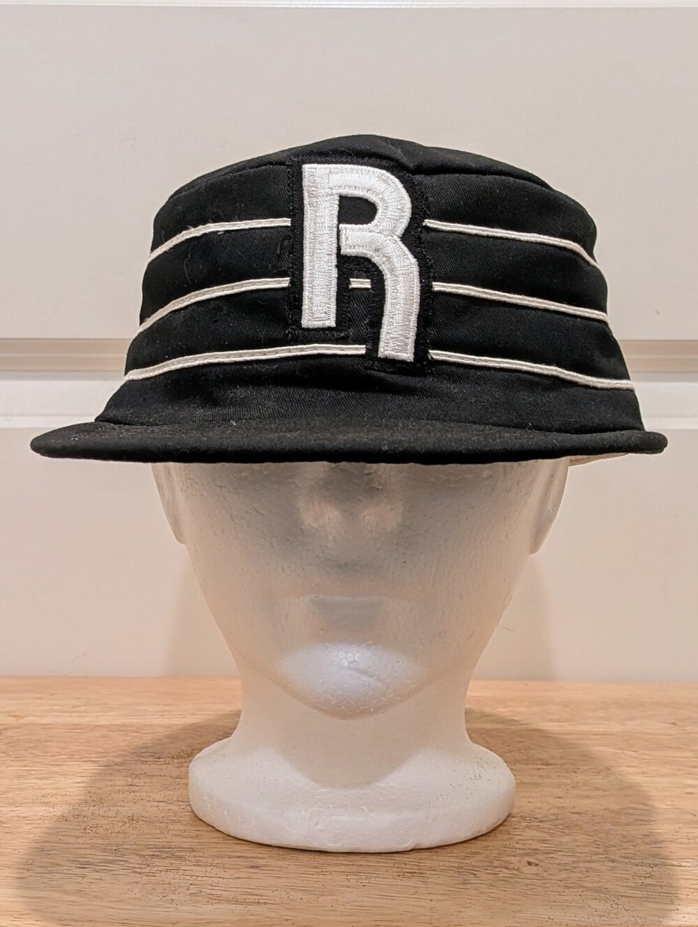 GUC 70s Harris Cap & Textiles Vintage Snap Back Striped Pillbox Baseball Cap